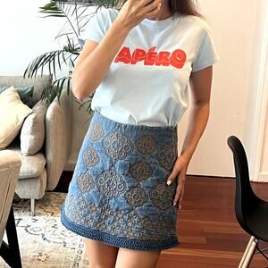 Cara Cara denim embroidered blue mini skirt size S  C6